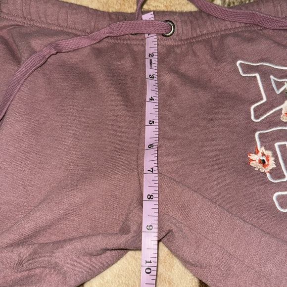 🖤NWOT AEROPOSTALE ANTIQUE ROSE AERO FLORAL JOGGERS SIZE S🖤 - Picture 6 of 9